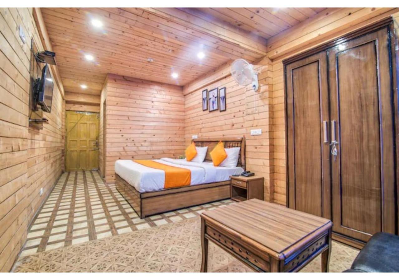 Hotel Country Resort Khajjiar 외부 사진