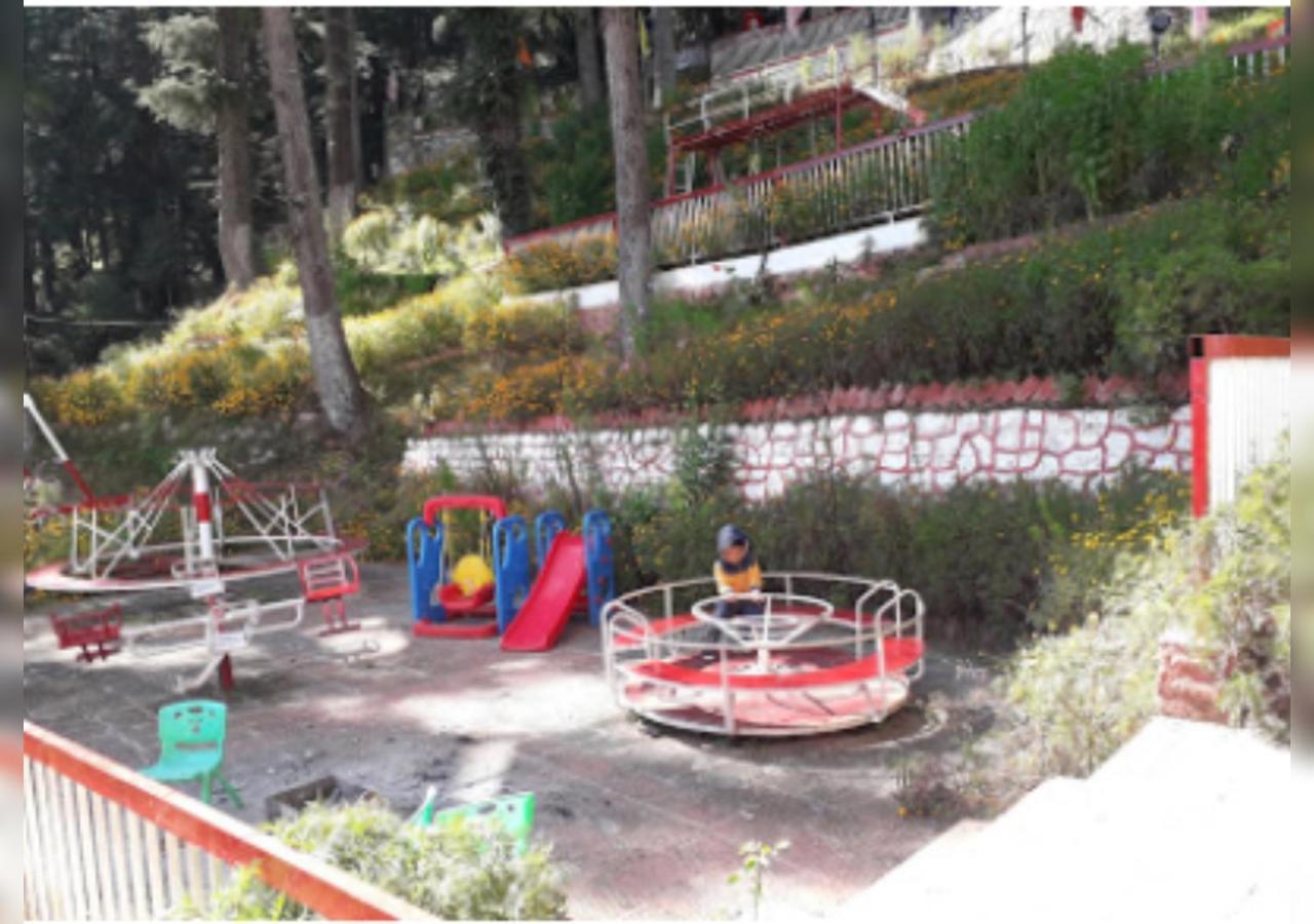 Hotel Country Resort Khajjiar 외부 사진